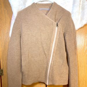 Athleta Sweater size S